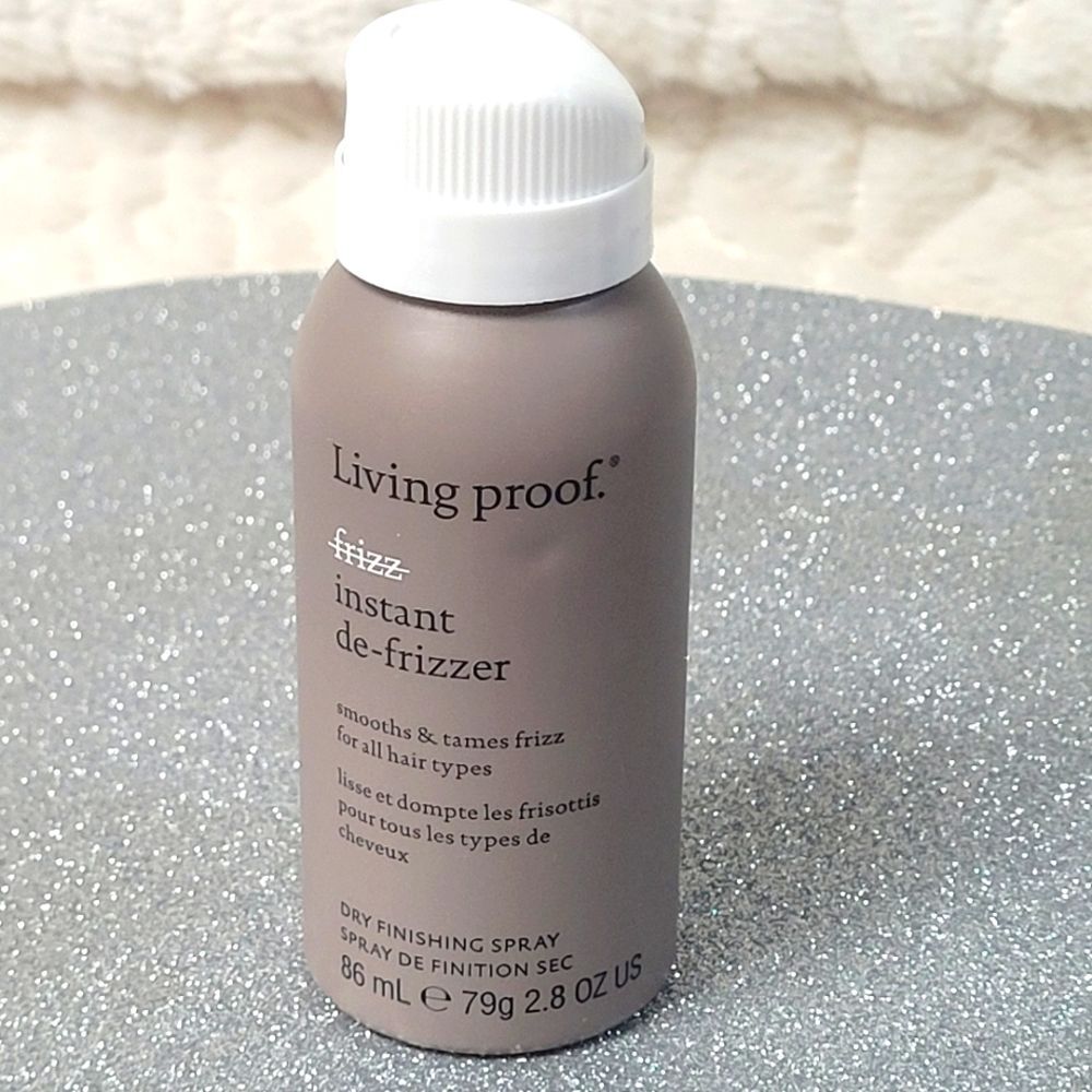 Living Proof  No Frizz Instant De-Frizzer Dry Finishing Spray 2.8 oz New
